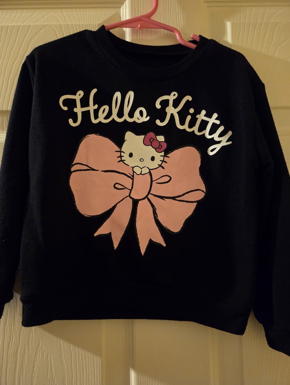 Hello Kitty Girls' Black Sweatshirt with Pink Bow